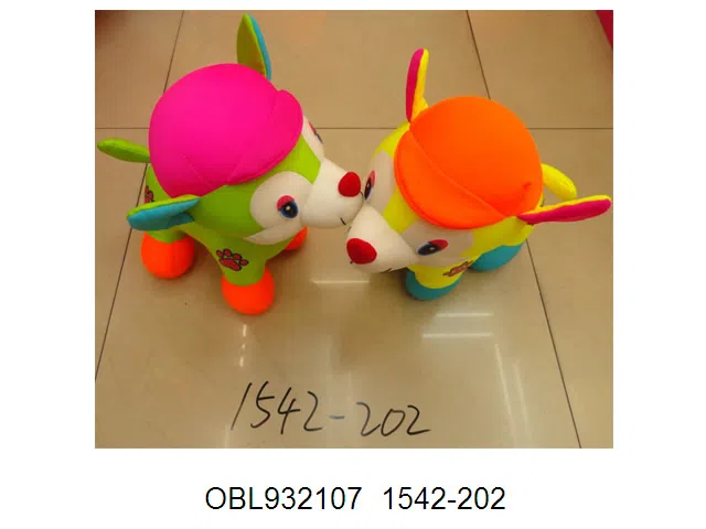 毛绒带帽狗  2色混装 32CM*22CM_OBL932107