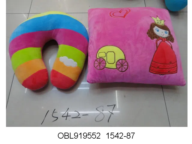 毛绒方枕 34CM*33CM 2色可混_OBL919552